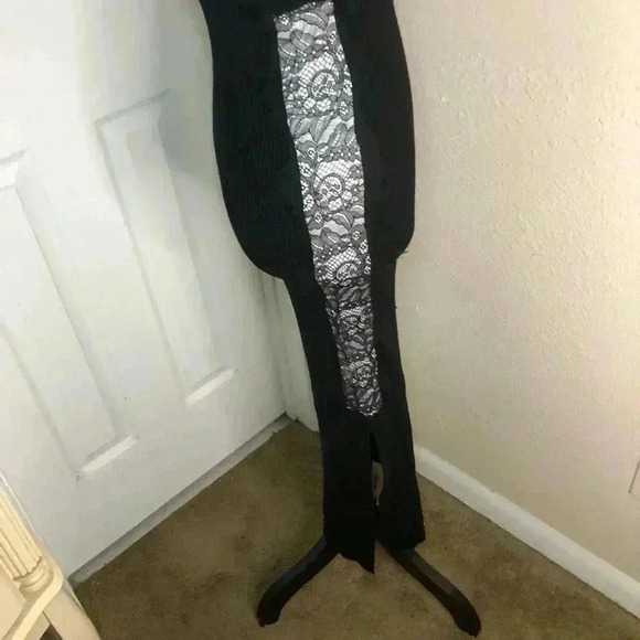 VENUS Lace Detail Sweater Dress NWOT SIZE M - Picture 9 of 12